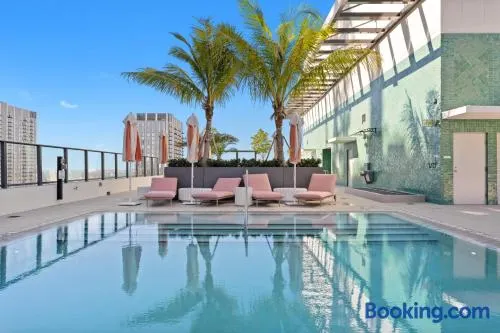 1Bd Top Location Downtown Miami - Image 1