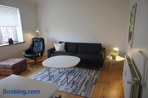 (id.023) Spangsberggade 24. 2 tv - Image 1