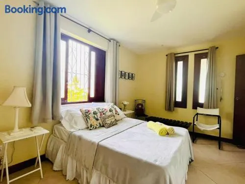 Quarto para 2, perto da praia Guarajuba, 9 ninutos - Image 1