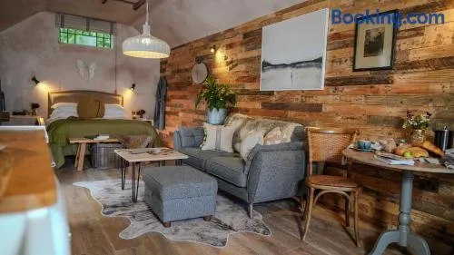 Host & Stay - Tin Bath - Image 1