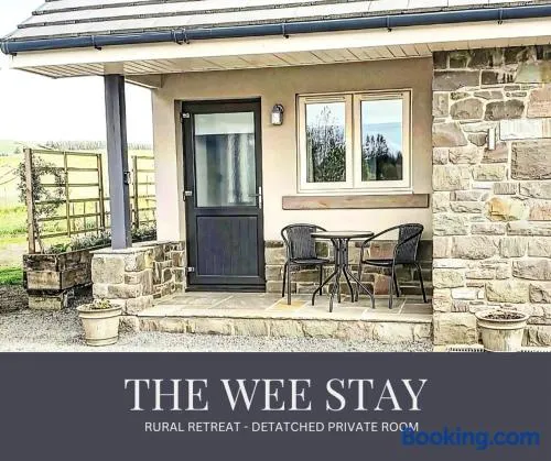 The Wee Stay - Room Only - Rural 1 Bed Guest Suite - Image 1