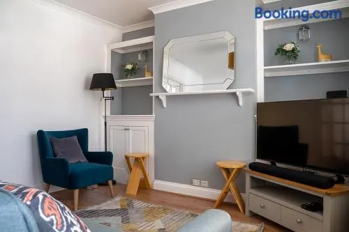 cosy and peaceful near Ashford town centre - Image 1