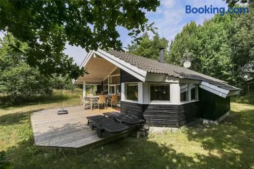 1570-Aakirkeby-Strandvangen-28 - Image 1