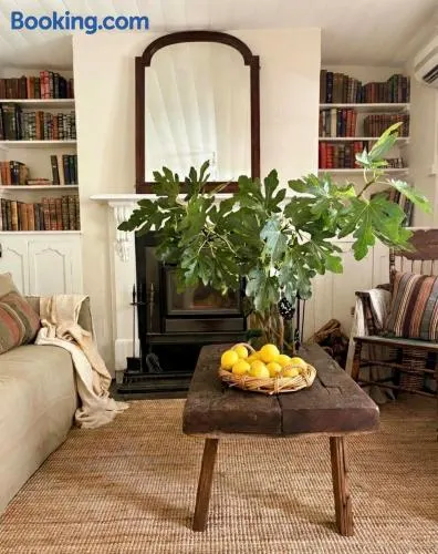 Dove Cottage Burra - Image 1