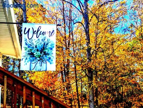 Best of both, private yet convenient, Clifton forge 17 mi, Roanoke 31 mi, Covington 30 mi, Daleville 17 mi ,Lexington 42 mi - Image 1