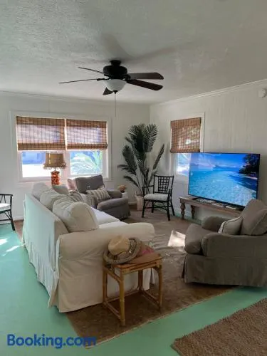 Pearl Cottage - Image 1