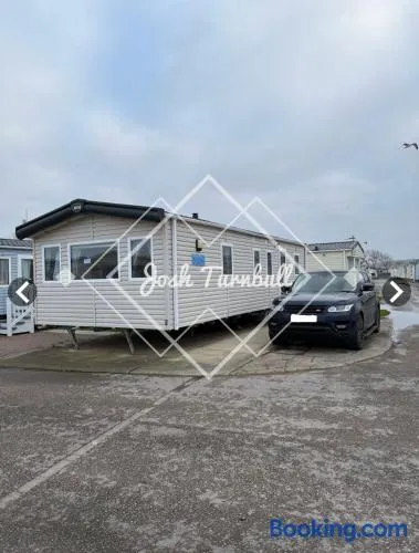 Caravan - Image 1