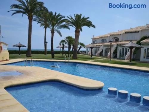 Apartamento en primera línea de playa en Denia con Wi-Fi, jardín y piscina - ES-373-34 - Image 1