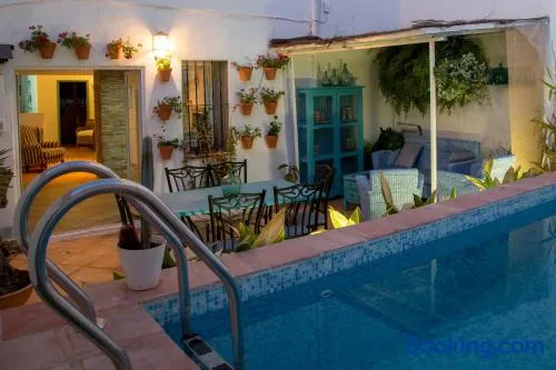 La Casa Azul - Image 1