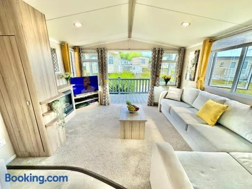 272 Wilksworth Caravan Park - Two Bedroom - Pool Access - Image 1