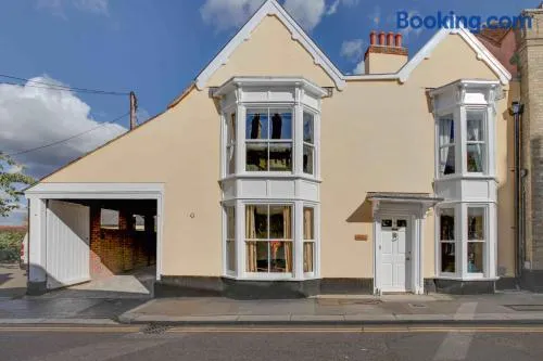 Josua Medieval Living Maldon - Image 1