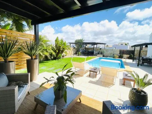 Kalufa Surf House - Image 1