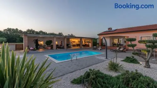 Beautiful Villa Sveta Anna with jacuzzi in Tinjan - Image 1
