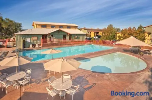 Wyndham Angels Camp 2BR Apartment - Image 1