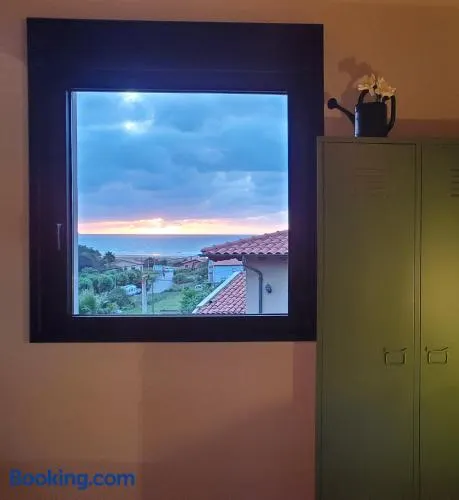 MC Vega- Mi Casina con vistas al mar - Image 1