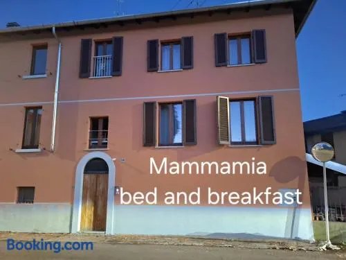Mamma Mia Bed and Breakfast - Image 1