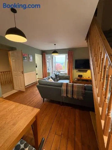 Hilltop House and its beautiful views - Image 1