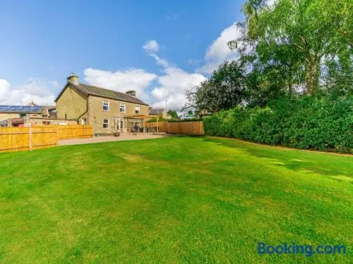 4 Bed in Hexham oc-87458 - Image 1
