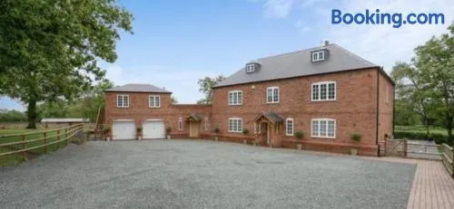 One bedroom annexe with gorgeous countryside views - Image 1