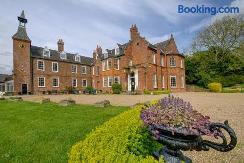 Skendleby Hall by Group Retreats - Image 1