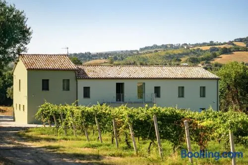 Villa avec barbecue et jardin | Vue montagne - Image 1