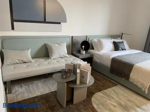 MAG 960 Stylish Luxury Apartment 6 Minutes to Burj Khalifa with Complimentary Guest Welcome Pack - Image 1
