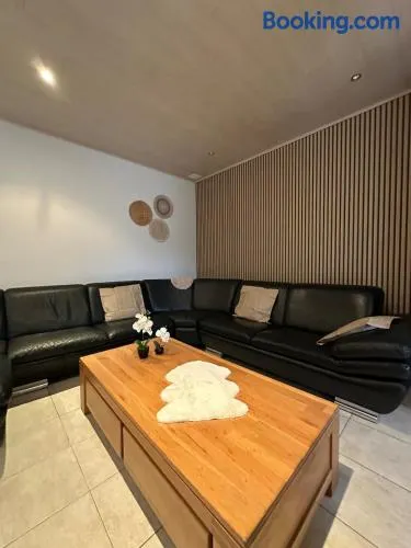 The175 work or holiday home - Image 1