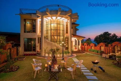 PleasantVille - Nahan by VEO, StayVista - 4BHK Mountain-View Villa with Pet Friendly - Image 1