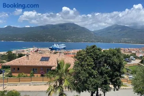 Studio équipé vue mer - Image 1