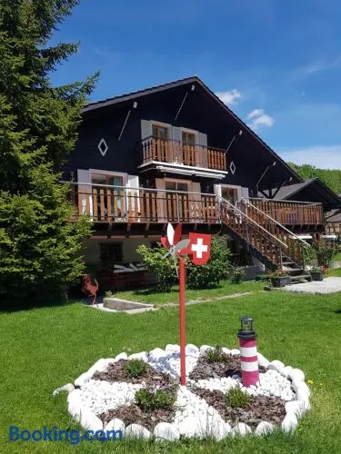 Logement dans un chalet à La Heutte - Image 1