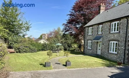 South Glebe - Image 1