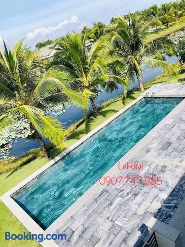 10_Biệt thự Cao cấp View Hồ_350m2 BBQ hồ bơi sân vườn_gần cầu ra biển - Image 1