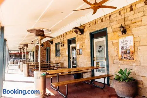 George IV Inn - Image 1