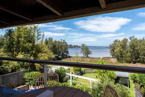 Vince's Landing - Stunning Big Private Waterfront Cottage - Image 1