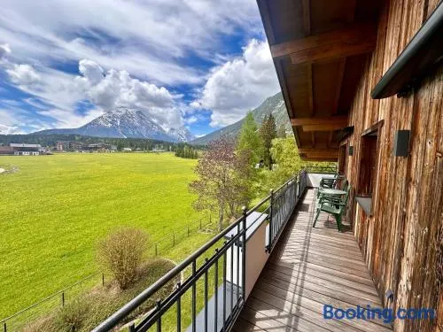 AKTIV Apartments by Peak Stay - Image 1