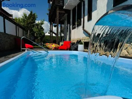 Guest house Elit - Image 1