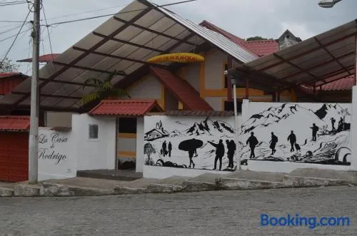 Hostal La Casa De Rodrigo - Image 1