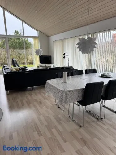 Marielyst feriehus - Image 1