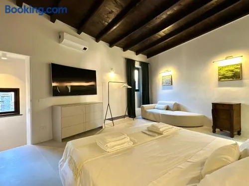 La Galleria Orti 12 - A Historical Design Retreat on Lake Lugano - Image 1