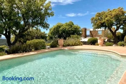 Superbe villa avec vue mer à Bormes les Mimosas - Image 1