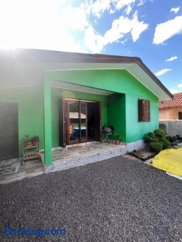 Casa agradável, próximo a Gramado - Image 1