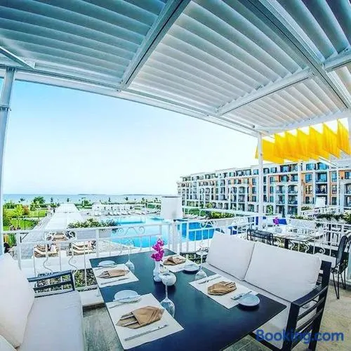 Apartment on the Beach - Image 1