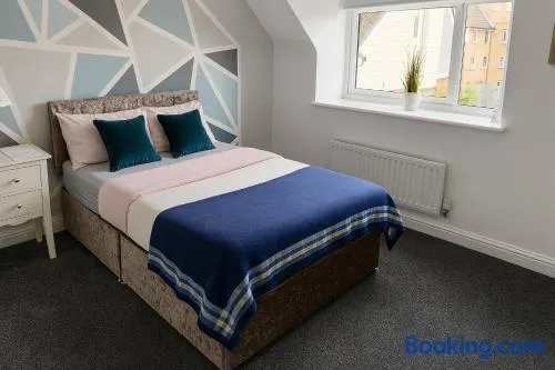 Ensuite Private Cosy Space Near the Bus Station - Image 1