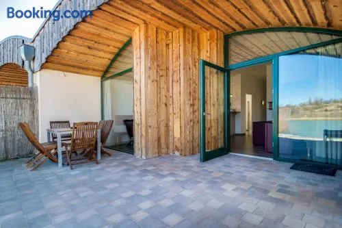 LAGOVIDA Dünenhaus Comfort Familia j am Störmthaler See - Image 1