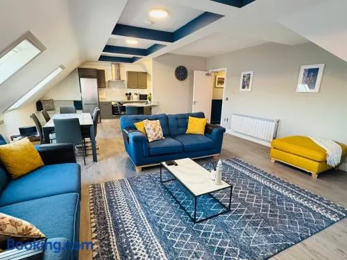 Pier House Luxury Apartment - Image 1