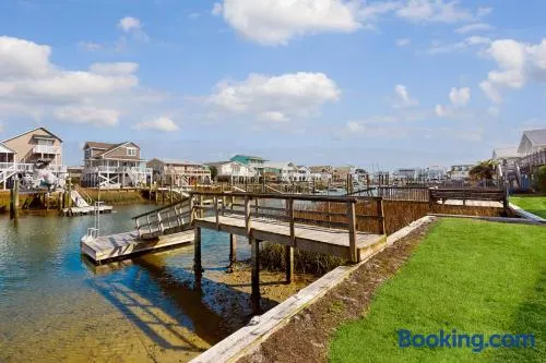 OIB05 Toes in the Water - Image 1