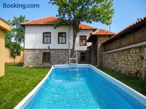 Guesthouse Dryanovo - Image 1