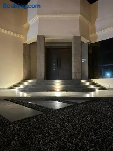 L'Chalet - Image 1