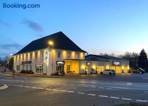 Central Hotel Wagenfeld - Image 1