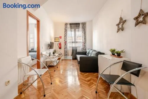 Apartamento turístico mad-aeropuerto ifema - Image 1